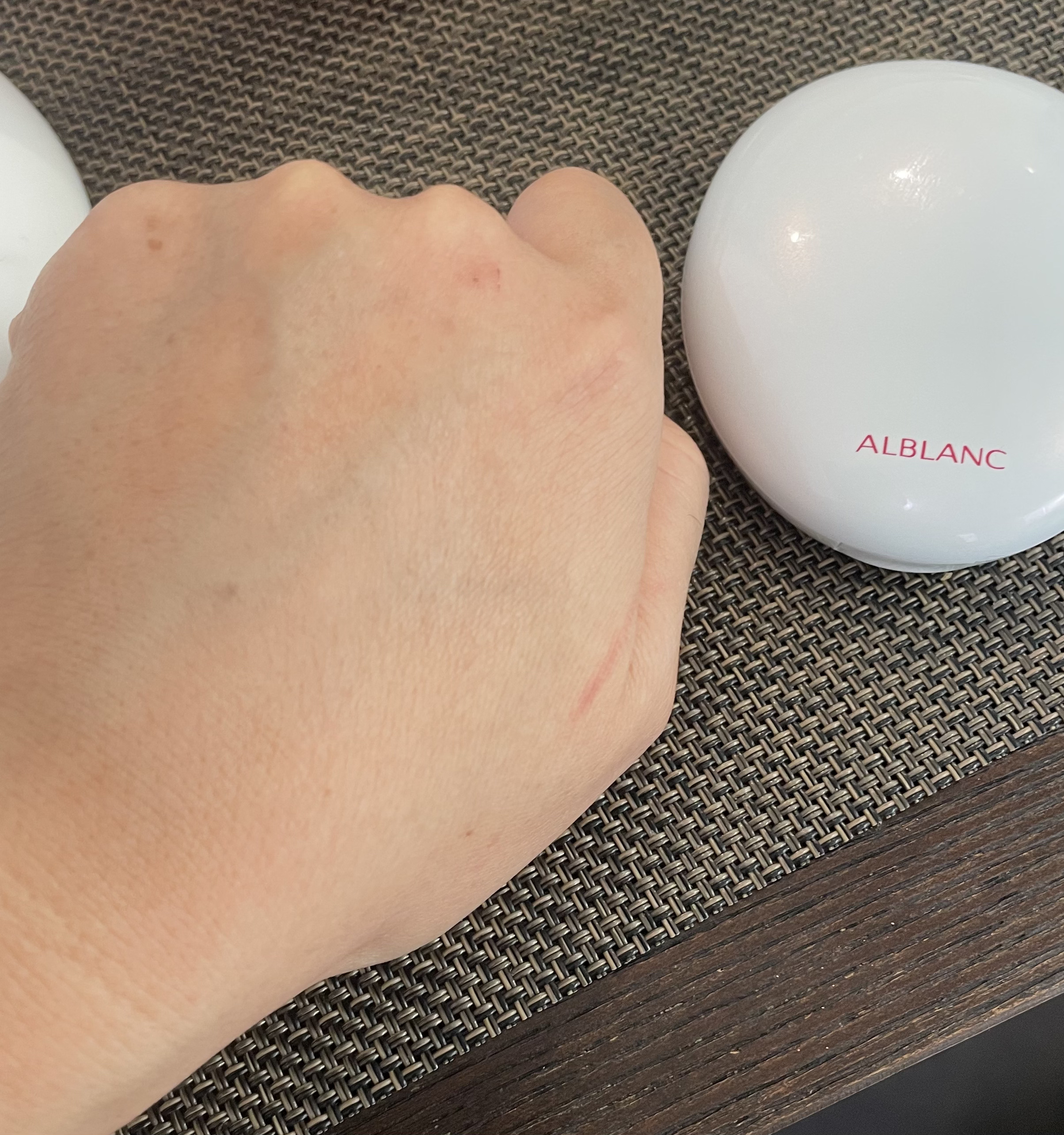 クラリティブラン フィニッシャー/ALBLANC/プレストパウダーを使ったクチコミ（2枚目）