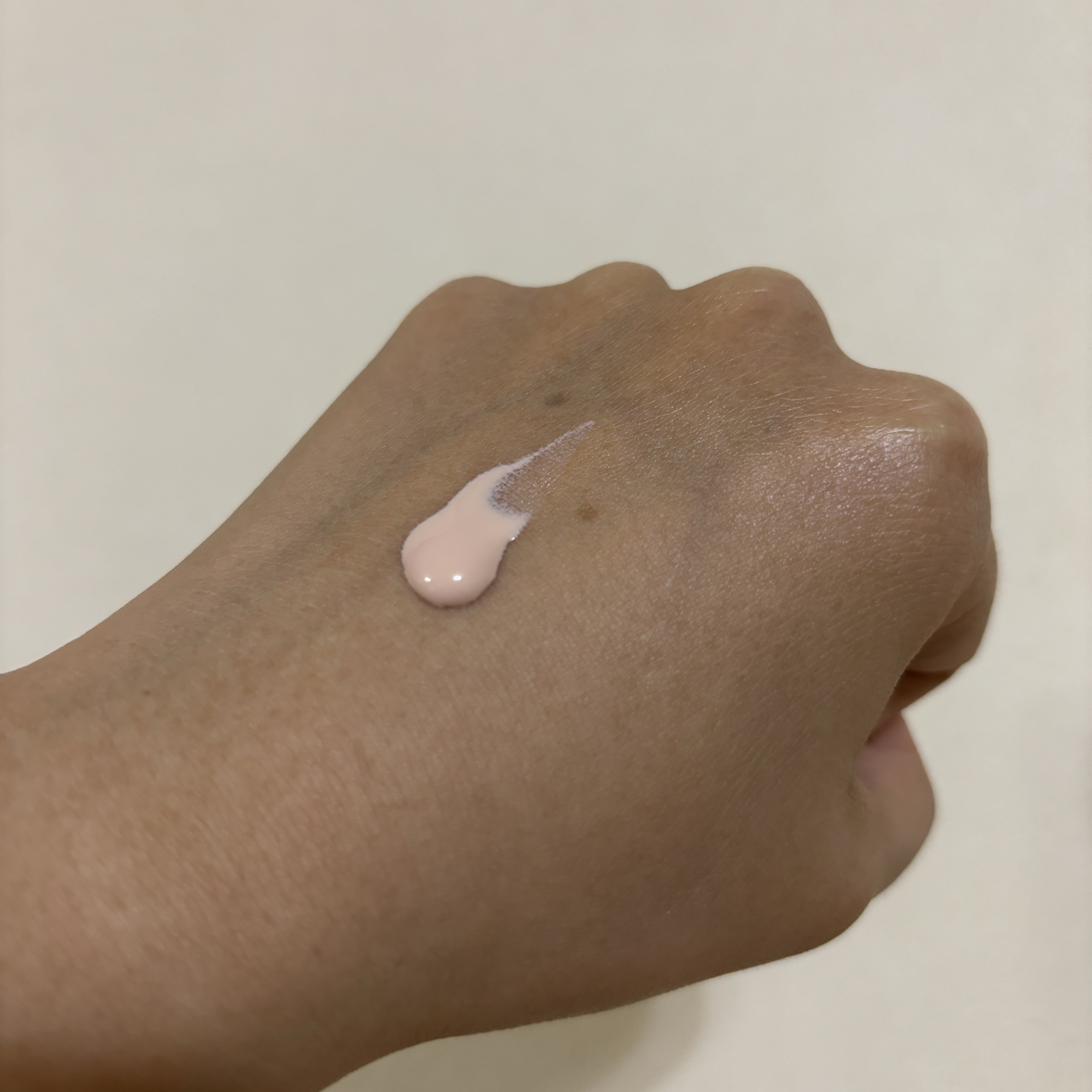 ウォータフルトーンアップサンクリーム/ダルバ/日焼け止めクリームを使ったクチコミ（3枚目）