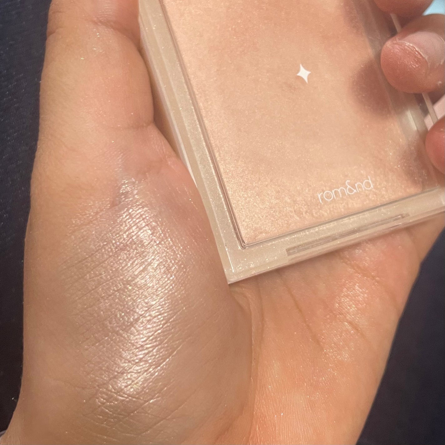 ヴェールライター/rom&nd/パウダーハイライトを使ったクチコミ(2枚目)
