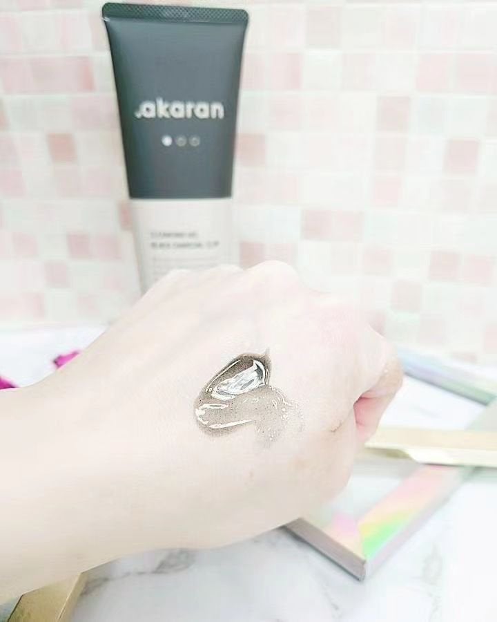ブラックジェルクレンジング/.akaran/クレンジングジェルを使ったクチコミ(3枚目)