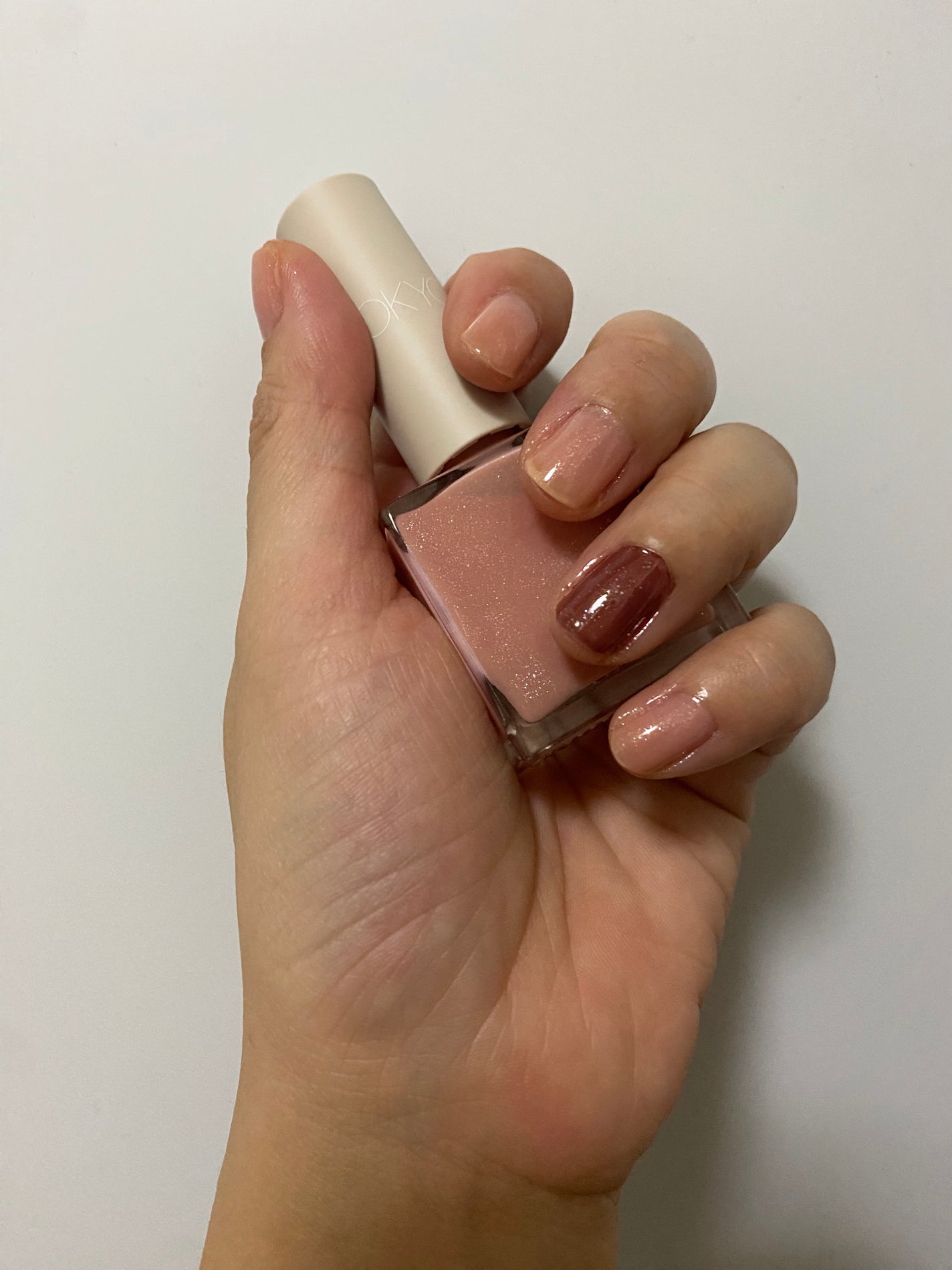 カラフルネイルズ/キャンメイク/マニキュアを使ったクチコミ(3枚目)