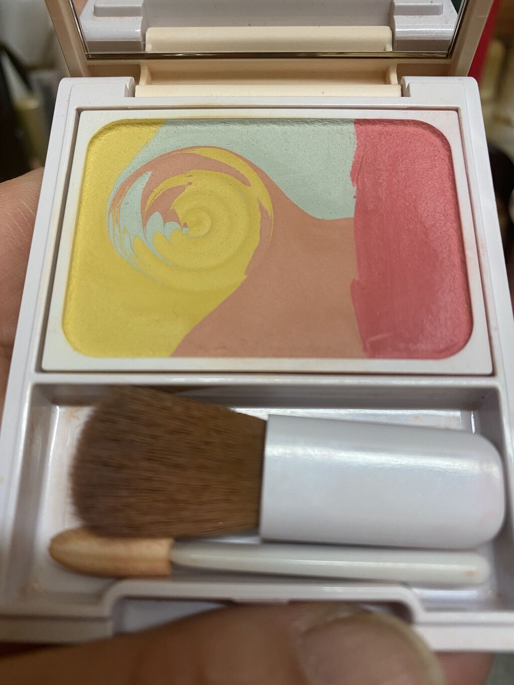 クリエイティブコンシーラーe/IPSA/パレットコンシーラーを使ったクチコミ（3枚目）