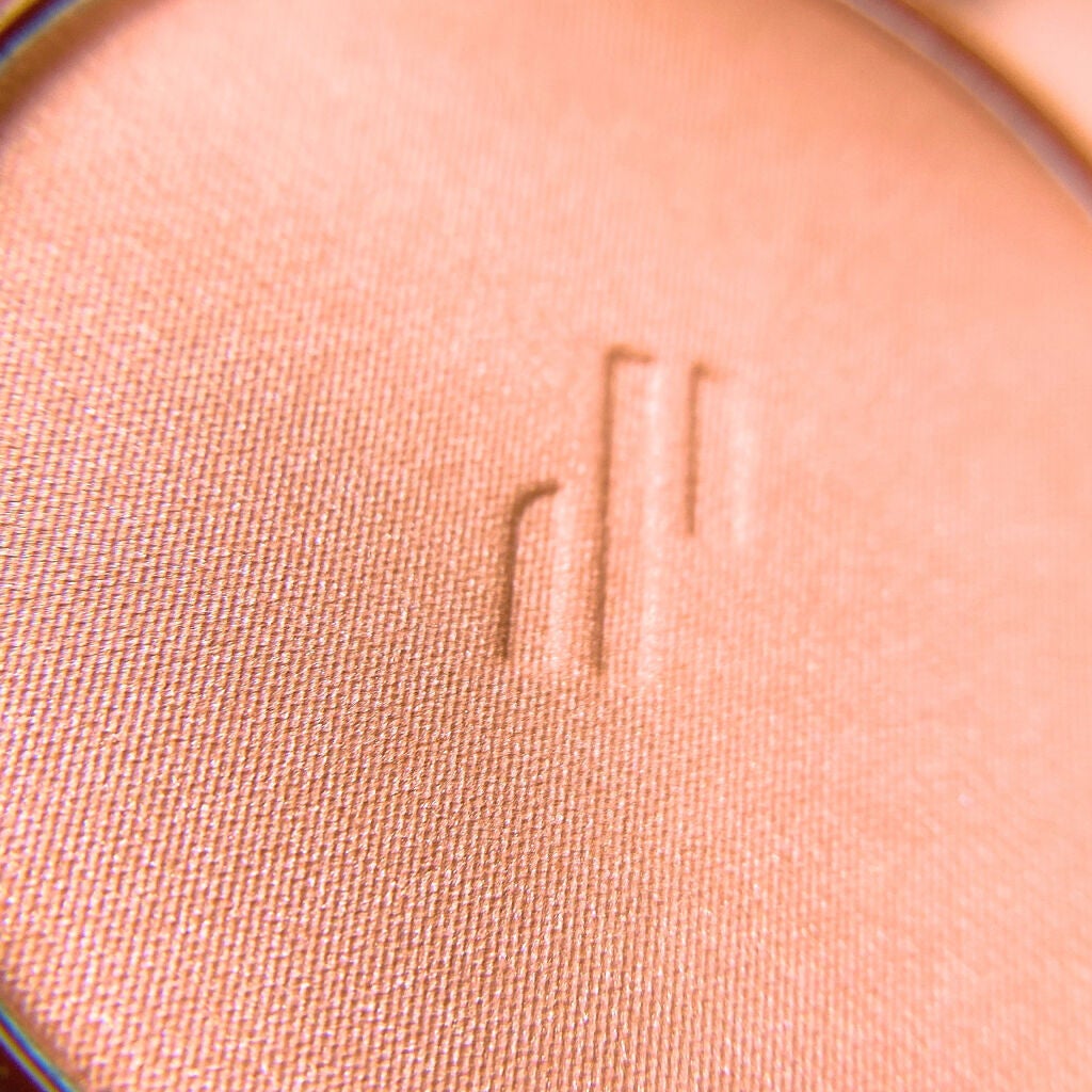 ドットオンムード グロウブラッシュ/Heart Percent/パウダーチークを使ったクチコミ(4枚目)