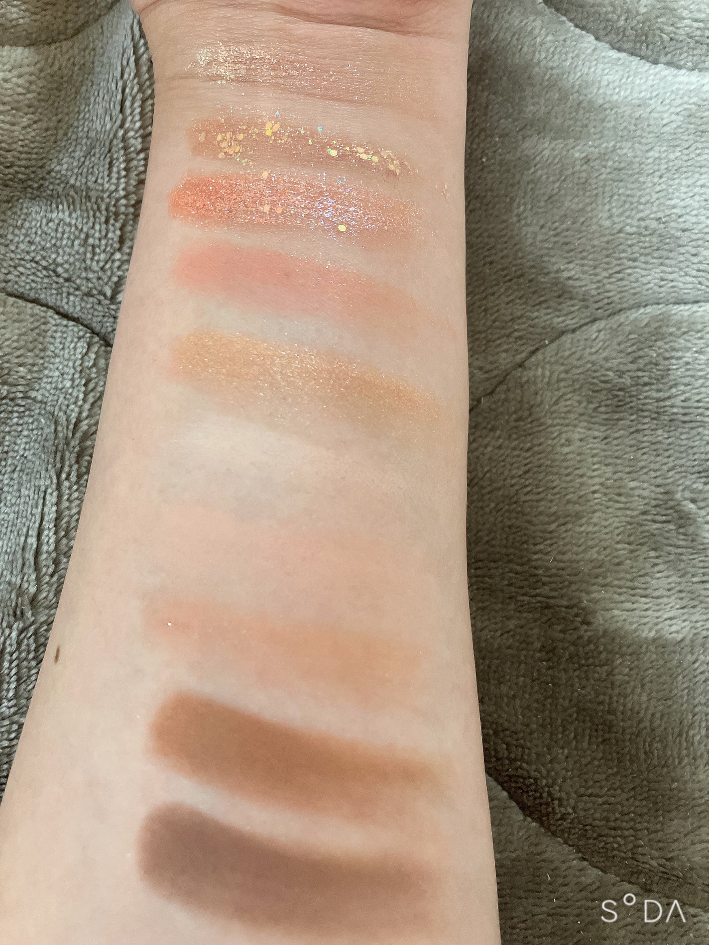 ベターザンパレット/rom&nd/アイシャドウパレットを使ったクチコミ(3枚目)