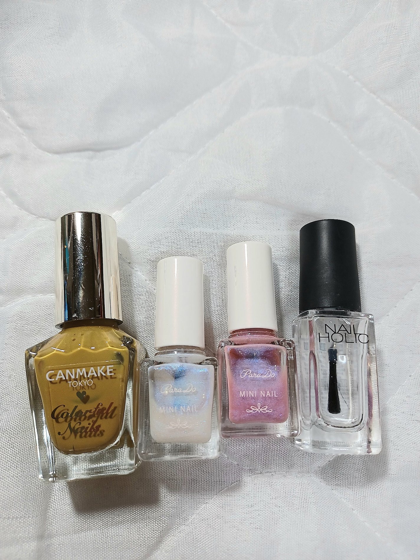 カラフルネイルズ/キャンメイク/マニキュアを使ったクチコミ(2枚目)