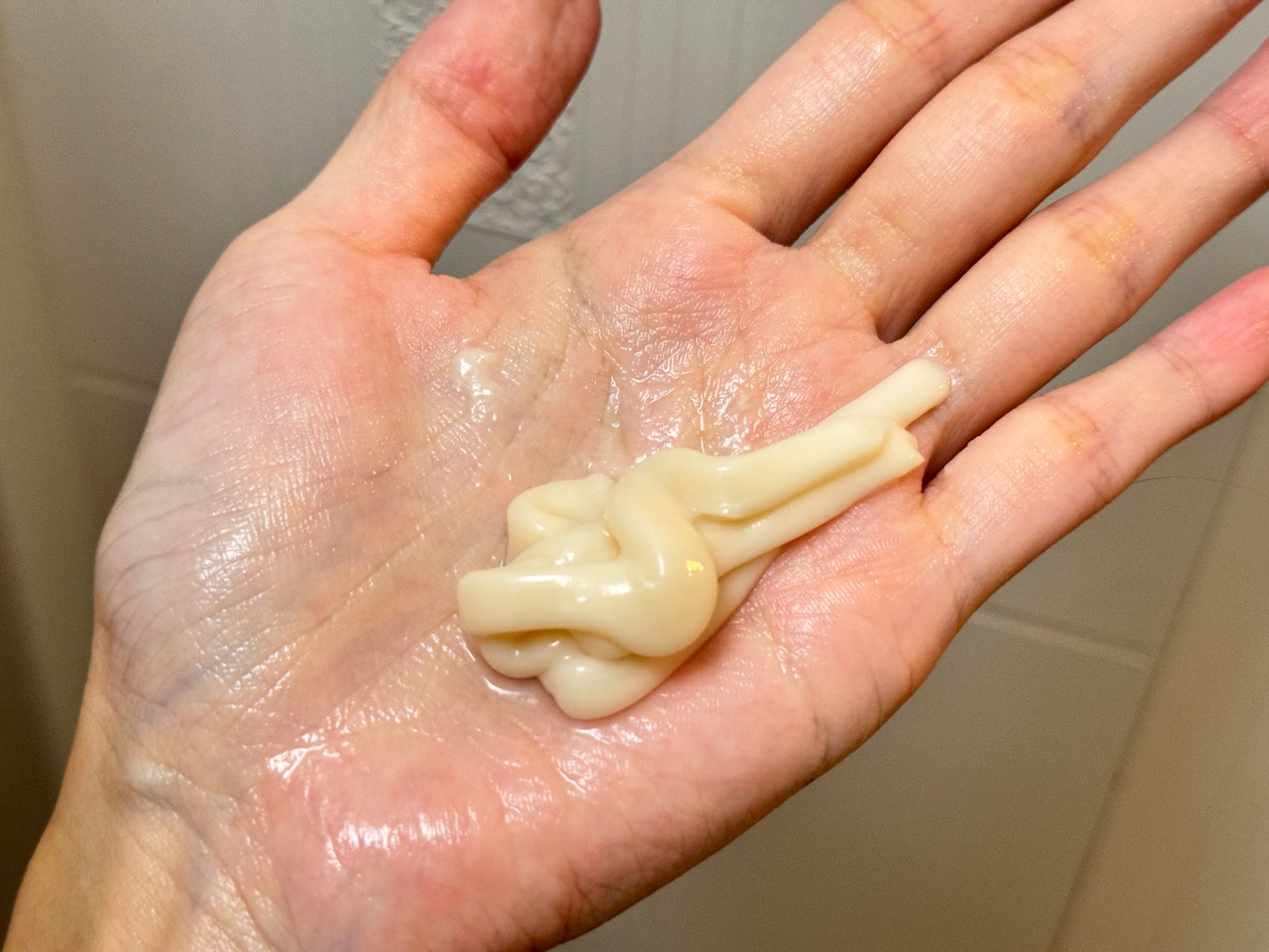 オイルインシャンプー/オイルインコンディショナー(リッチ&リペア)/ディアボーテ/市販シャンプーを使ったクチコミ(4枚目)