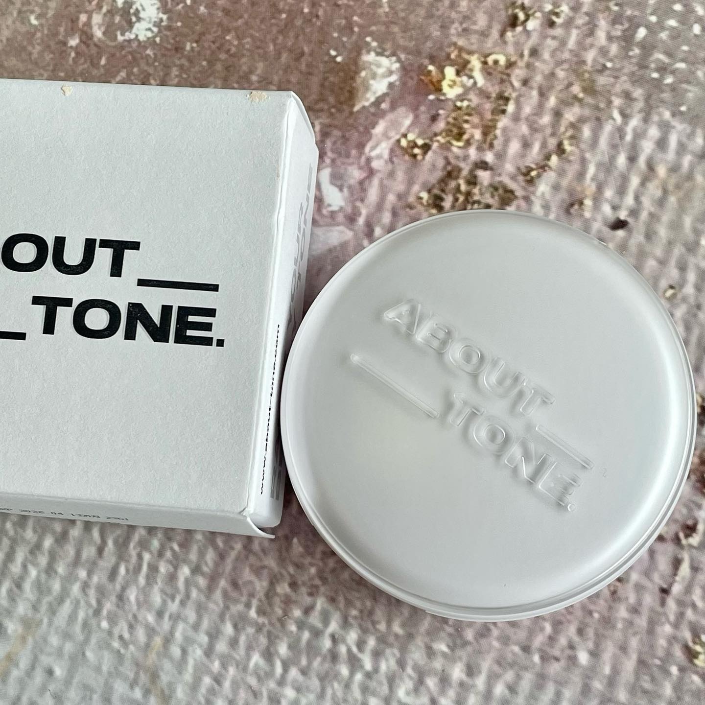 ブラーパウダーパクト/ABOUT TONE/プレストパウダーを使ったクチコミ（3枚目）