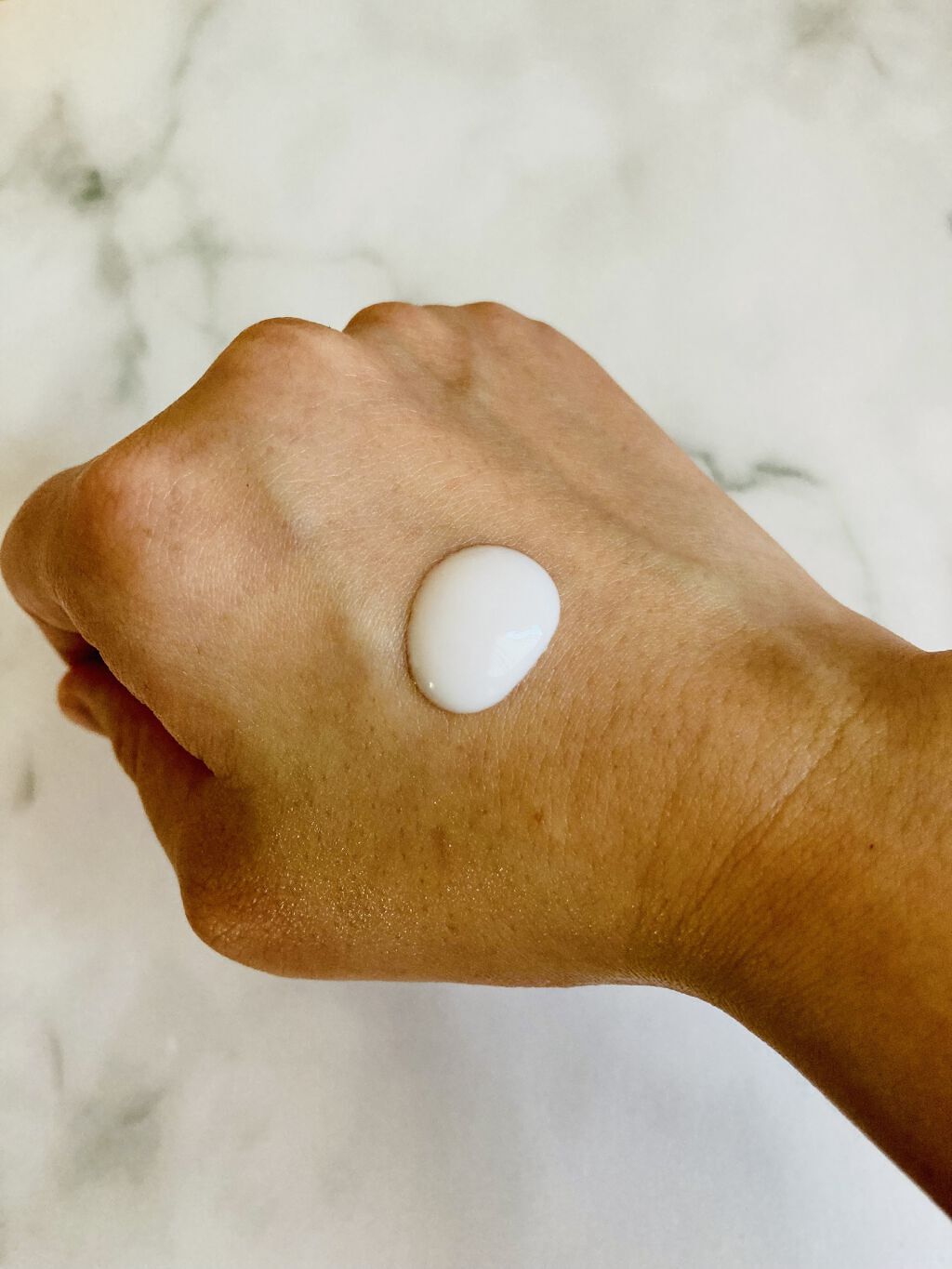 雪肌精 クリアウェルネス スムージング ミルクのクチコミ「【使った商品】
雪肌精 クリアウェルネススムージング ミルク

ロングセラーの雪肌精から新ライ.....」（2枚目）