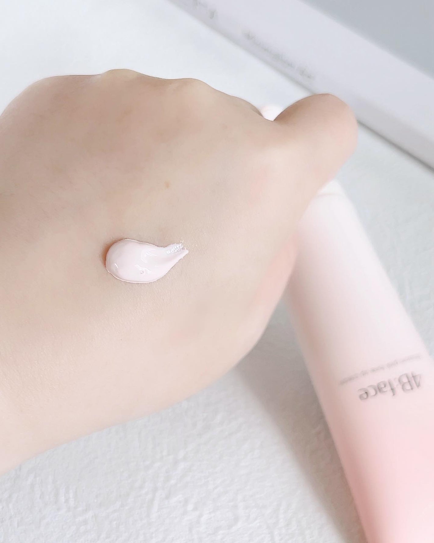 ブロッサムピンクトーンアップ*クリーム/4B:face/化粧下地を使ったクチコミ(3枚目)