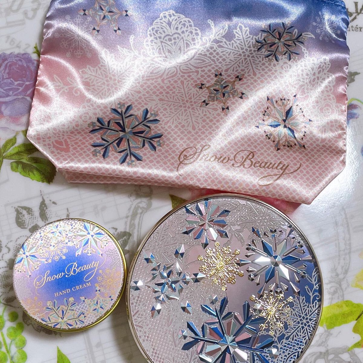 スノービューティー ホワイトニング スキンケアパウダーP2021 /スノービューティー/プレストパウダーを使ったクチコミ(2枚目)