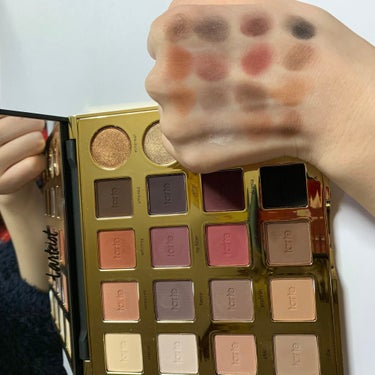 tartest PRO Amazonian clay palette/tarte/アイシャドウパレットを使ったクチコミ（2枚目）