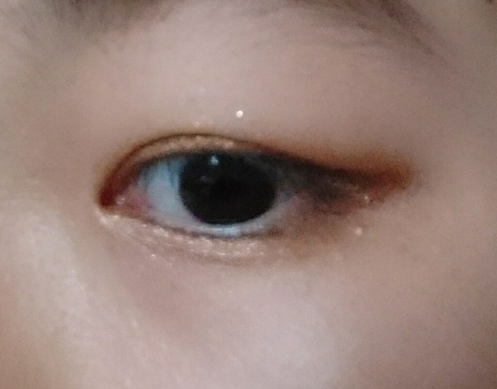 バレンタインボックス/VAVI MELLO/アイシャドウパレットを使ったクチコミ(3枚目)