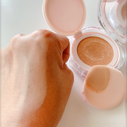 アリウル インクフェザーカバーラスティングクッション/Ariul/クッションファンデーションを使ったクチコミ(5枚目)