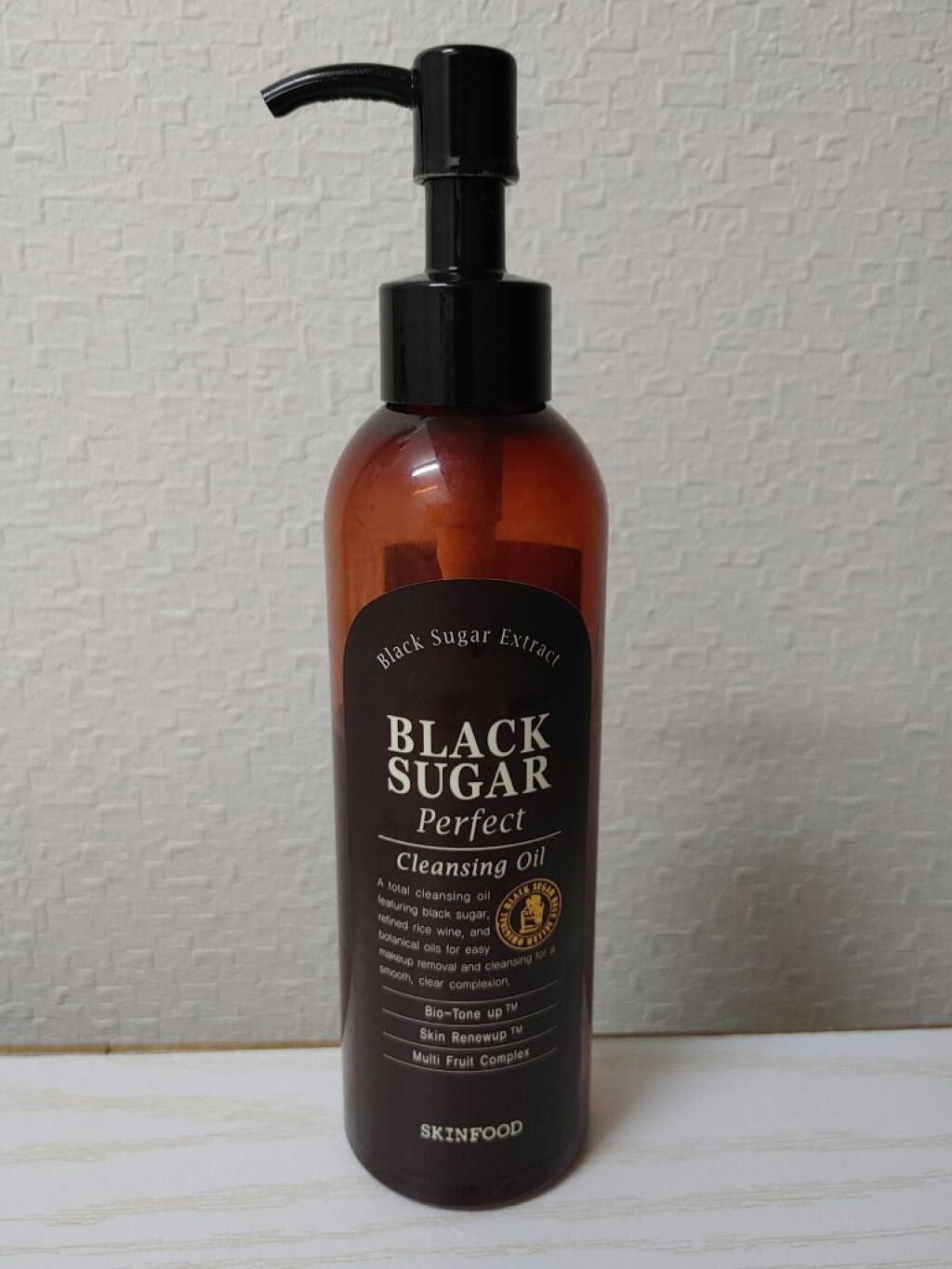 ブラックシュガー パーフェクト クレンジングオイル/SKINFOOD/オイルクレンジングを使ったクチコミ(1枚目)