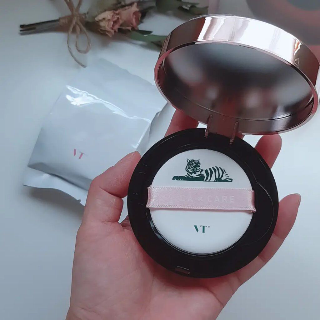 VT CICAレッドネスモイスチャーカバークッションのクチコミ「VTコスメティックス
CICA REDNESS MOISTURE
COVER CUSHION .....」（3枚目）