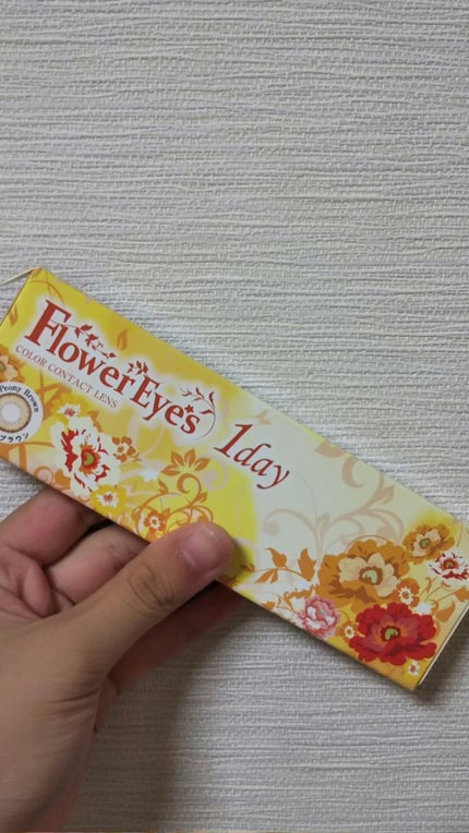 フラワーアイズ ワンデー/株式会社ビューフロンティア/ワンデー(1DAY)カラコンを使ったクチコミ(1枚目)