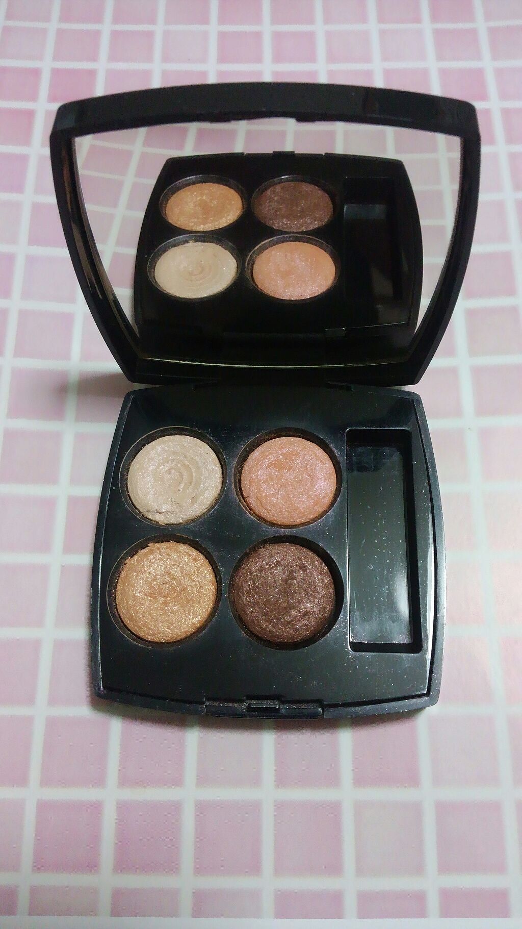 レ キャトル オンブル/CHANEL/アイシャドウパレットを使ったクチコミ(2枚目)