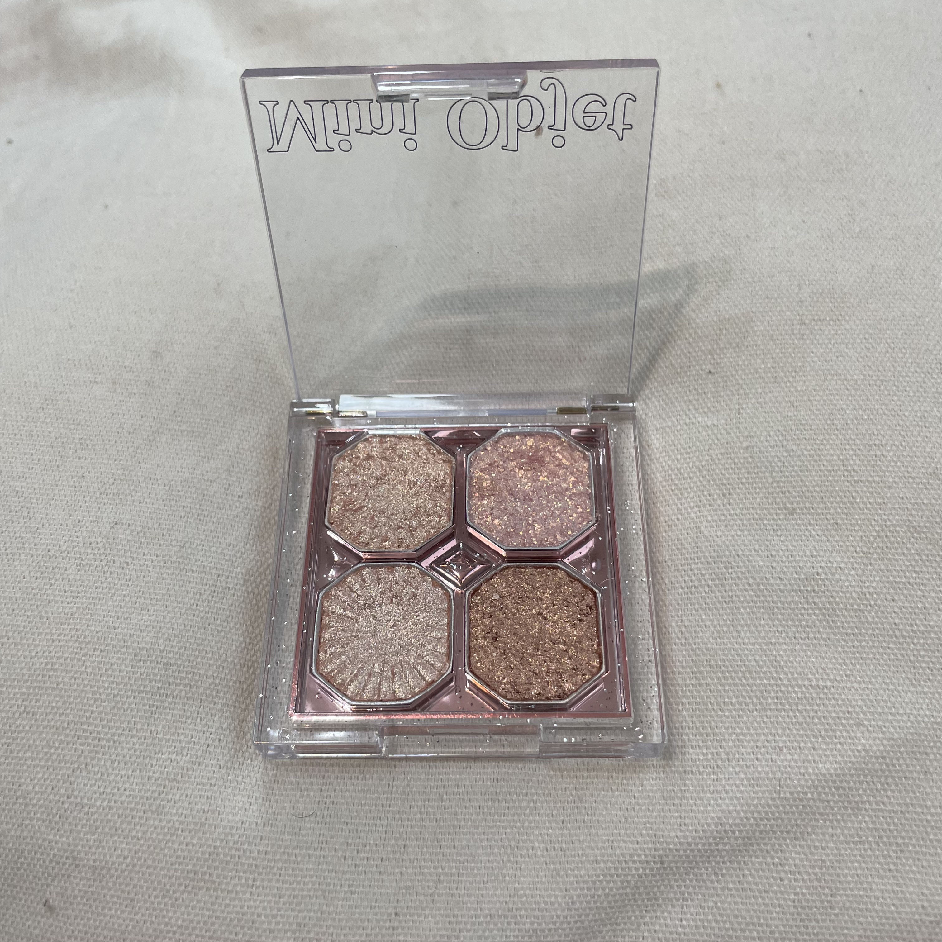 プレイカラーアイズ ミニオブジェ クリスタルシャンデリア/ETUDE/アイシャドウパレットを使ったクチコミ（1枚目）