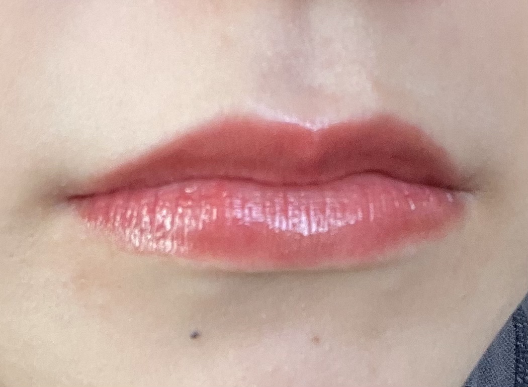 ハニーメルティングリップ 04 ザクロサワー/ネイチャーリパブリック/口紅を使ったクチコミ（3枚目）