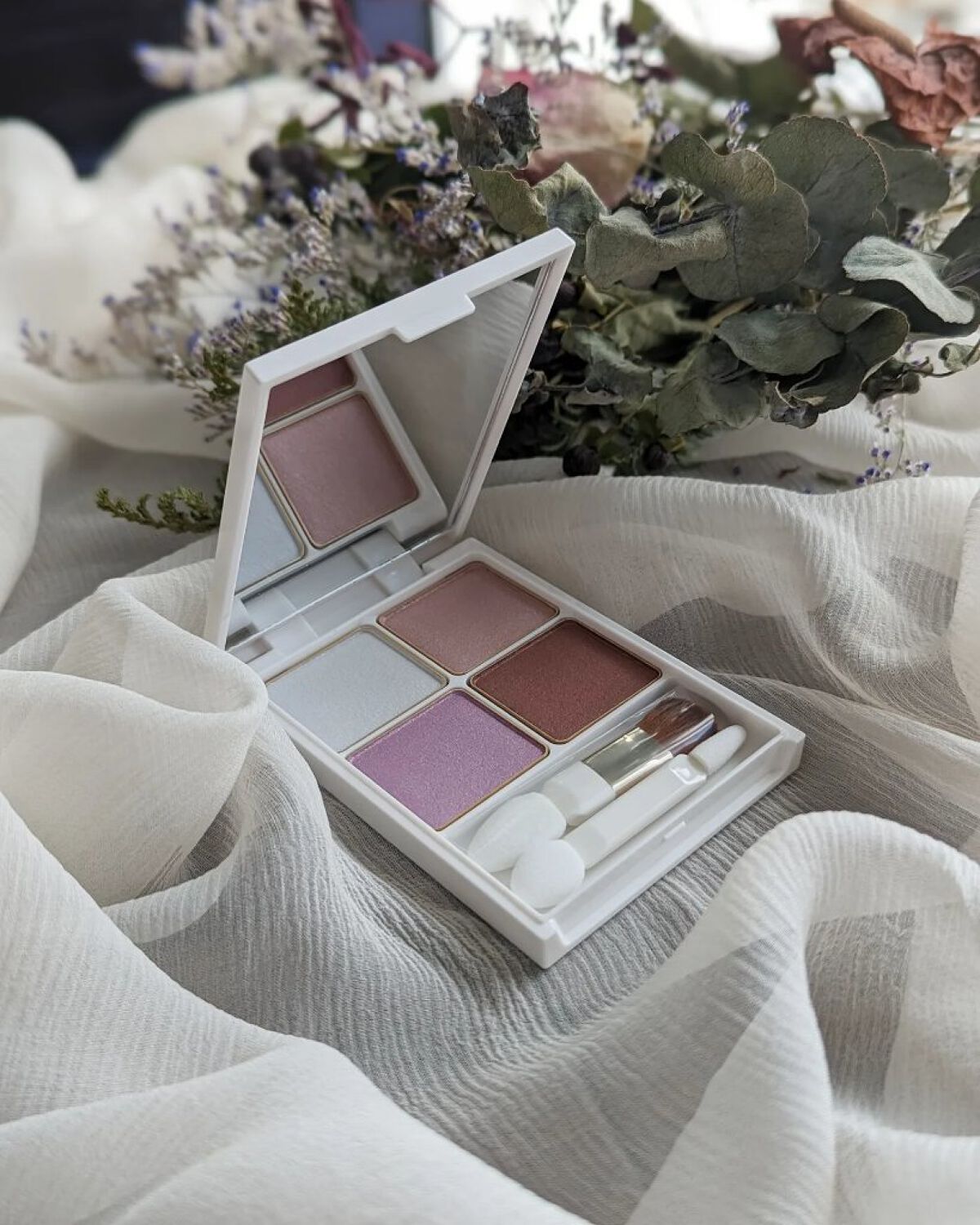 パーテシア ベーシック アイシャドウパレット/SOPHIE & MIRA/アイシャドウパレットを使ったクチコミ（1枚目）