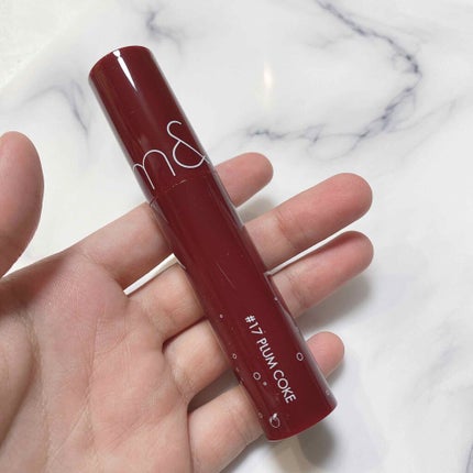 ジューシーラスティングティント/rom&nd/リップティントを使ったクチコミ(2枚目)