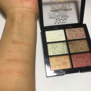 NYX Professional Makeup フォイルプレイ ピグメント パレットのクチコミ「NYX クリスマスコフレのフォイルピグメントパレット
捨て色なしのイエベ向けのキラキラパレット.....」（2枚目）