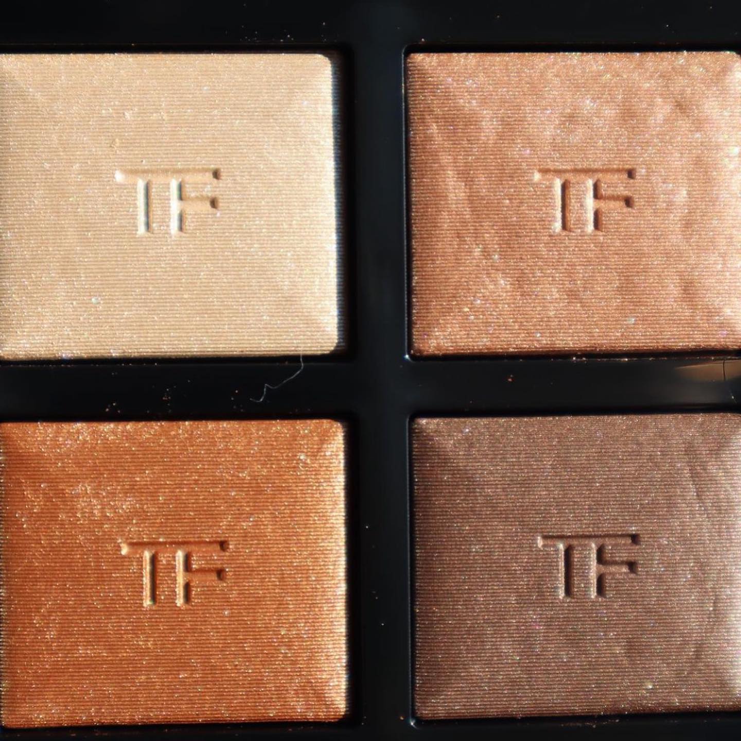 アイ カラー クォード/TOM FORD BEAUTY/アイシャドウパレットを使ったクチコミ（3枚目）