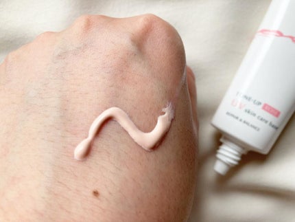 リペア&バランス スキンケアUVベース<トーンアップローズ>/Repair&Balance/日焼け止めクリームを使ったクチコミ(2枚目)