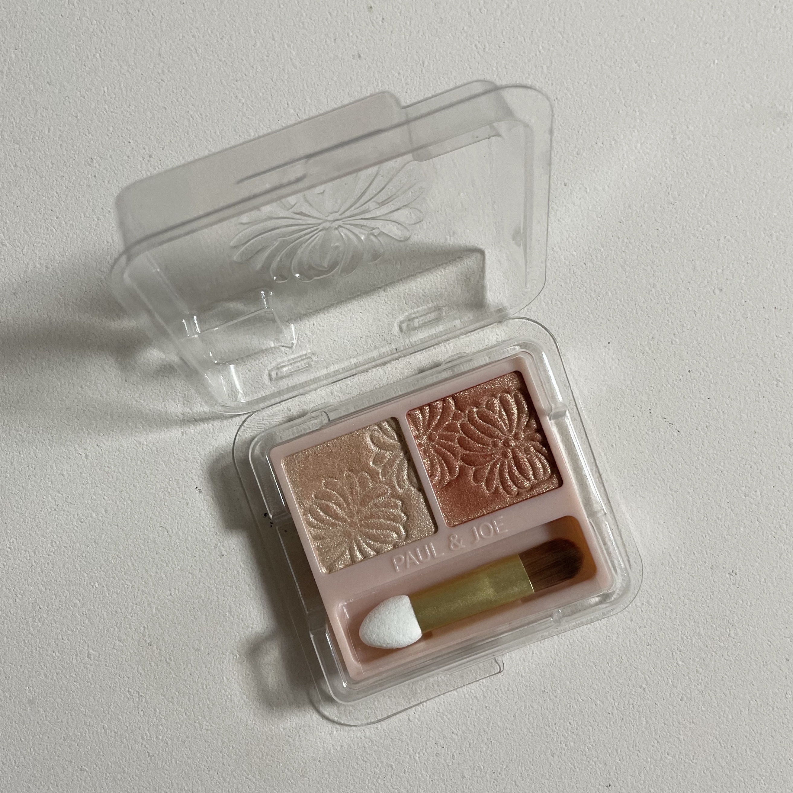 アイカラー デュオ 08 トロペジェンヌ/PAUL & JOE BEAUTE/アイシャドウパレットを使ったクチコミ（1枚目）