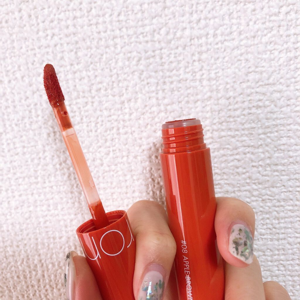 ジューシーラスティングティント/rom&nd/リップティントを使ったクチコミ（2枚目）