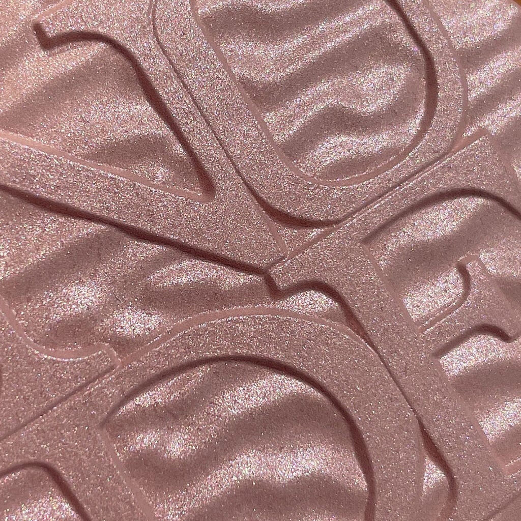 ディオールスキン ミネラル ヌード ルミナイザー パウダー <サマー デューン>/Dior/プレストパウダーを使ったクチコミ(4枚目)