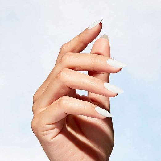 ネイチャーストロング・ネイルラッカー NAT001 Strong as Shell