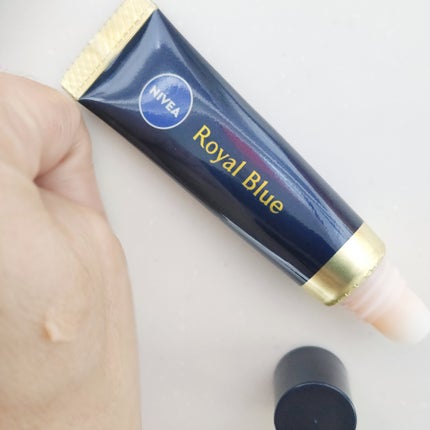 ニベア ロイヤルブルーリップ 濃密美容ケア/ニベア/リップ美容液を使ったクチコミ(3枚目)