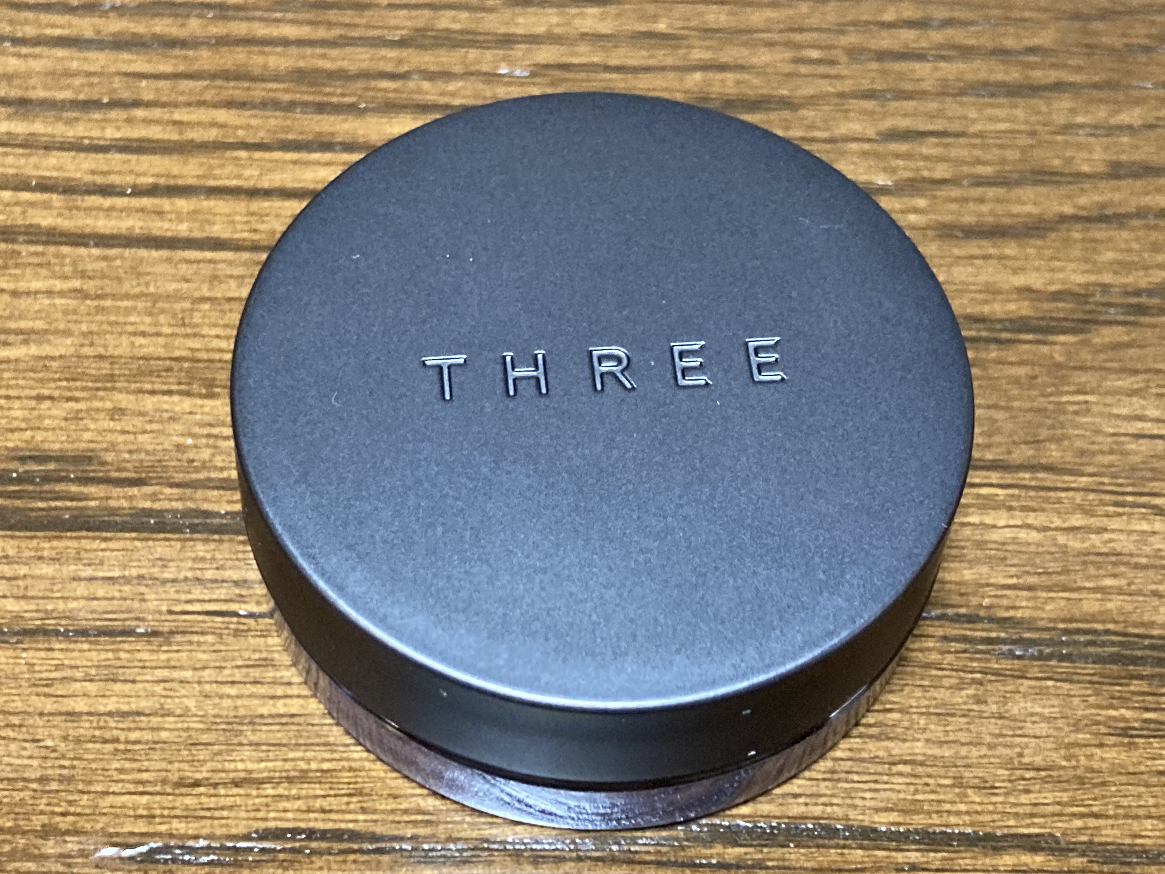 THREE グラムトーンカラーカスタード 06 UNRIVALED SECRET/THREE/ジェル・クリームチークを使ったクチコミ（1枚目）