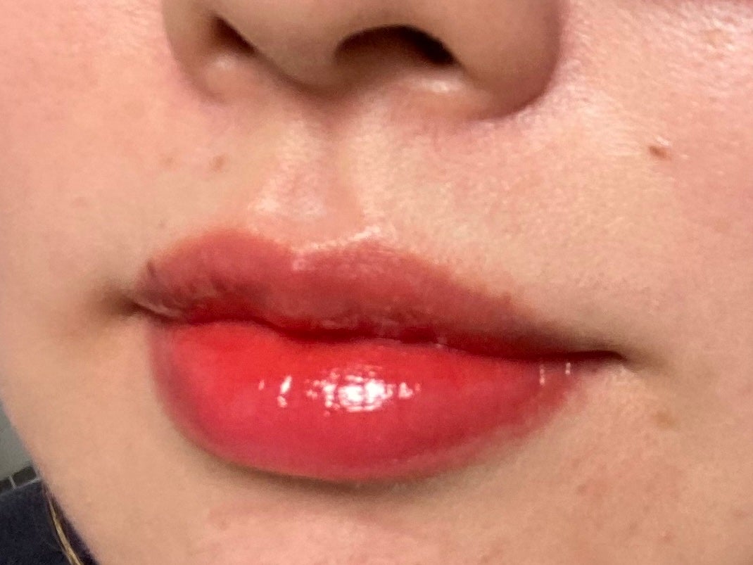 ロウグロウジェルティント/hince/リップティントを使ったクチコミ(2枚目)