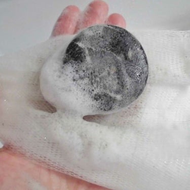 324黒水素石鹸 SHAMPOO BAR H2/324/洗顔石鹸を使ったクチコミ（3枚目）