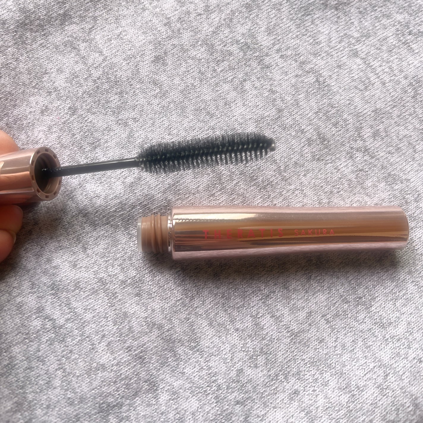 サクラ ドリーミー マトメイク スティック/THERATIS/その他スタイリングを使ったクチコミ(2枚目)