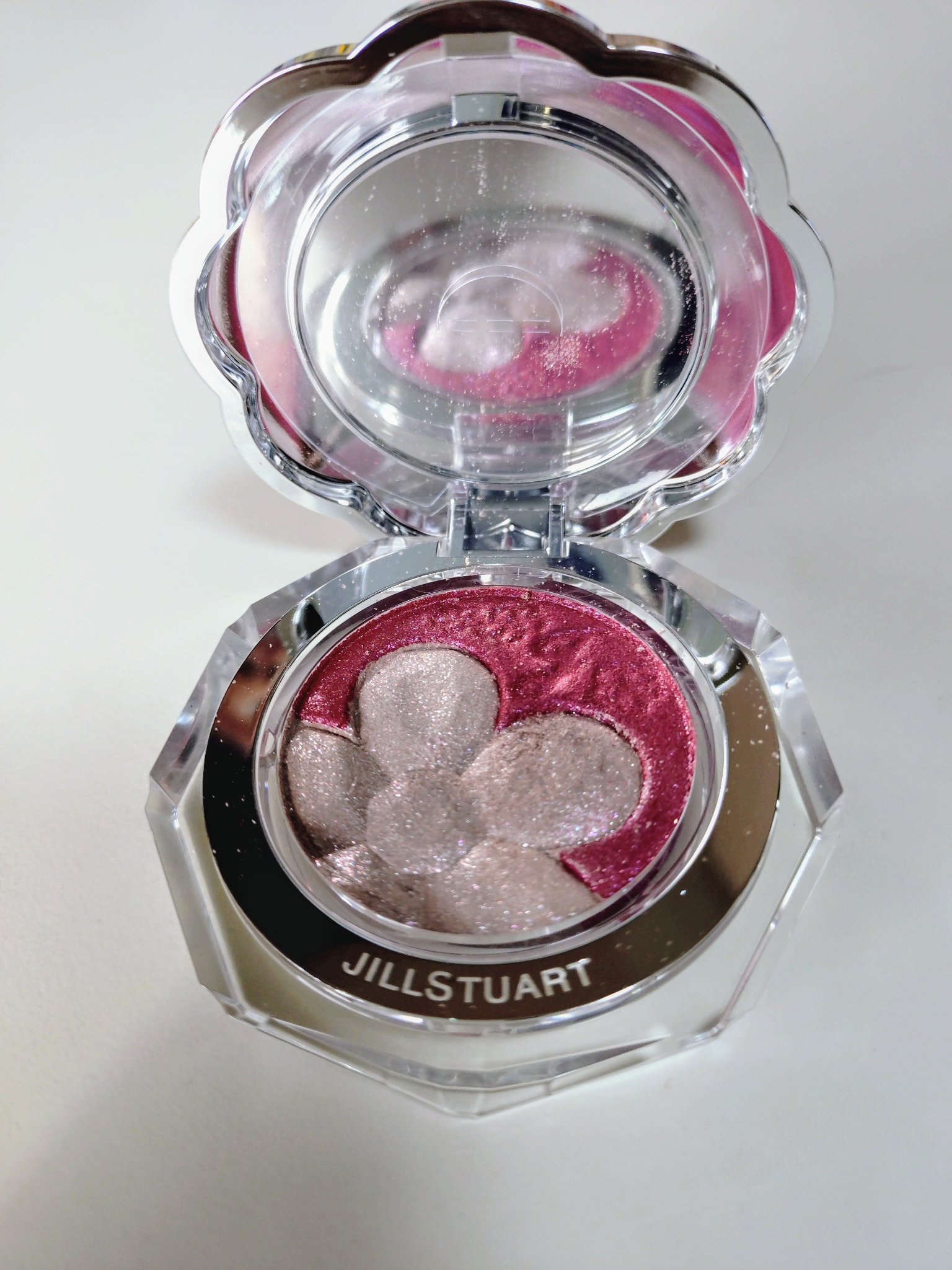 ジルスチュアート クリスタルブルーム ペタルクチュールアイズ デュオ/JILL STUART/アイシャドウパレットを使ったクチコミ（1枚目）