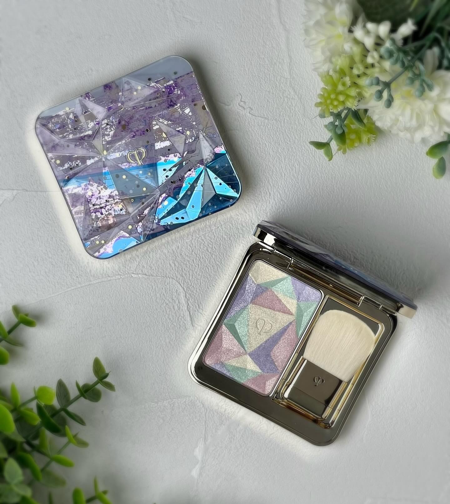 限定パウダーハイライト】ル・レオスールデクラ ｜クレ・ド・ポー