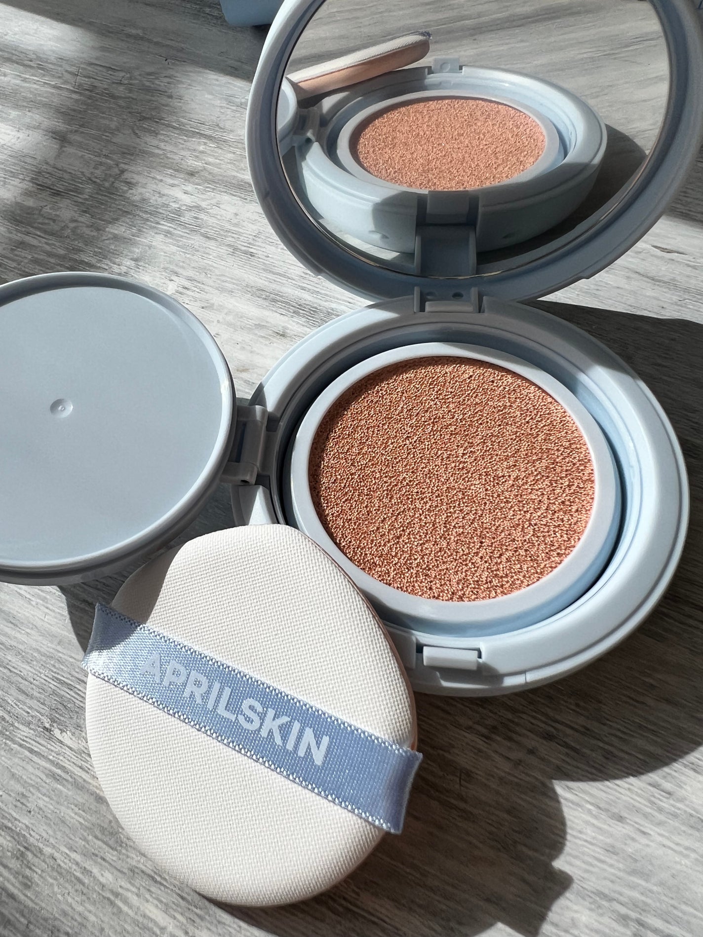 グロー マットクッション/APRILSKIN/クッションファンデーションを使ったクチコミ(3枚目)