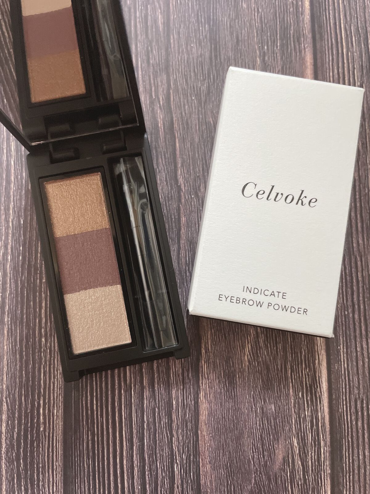 セルヴォーク インディケイトアイブロウパウダー 08 プラムブラウン/Celvoke/パウダーアイブロウを使ったクチコミ（1枚目）