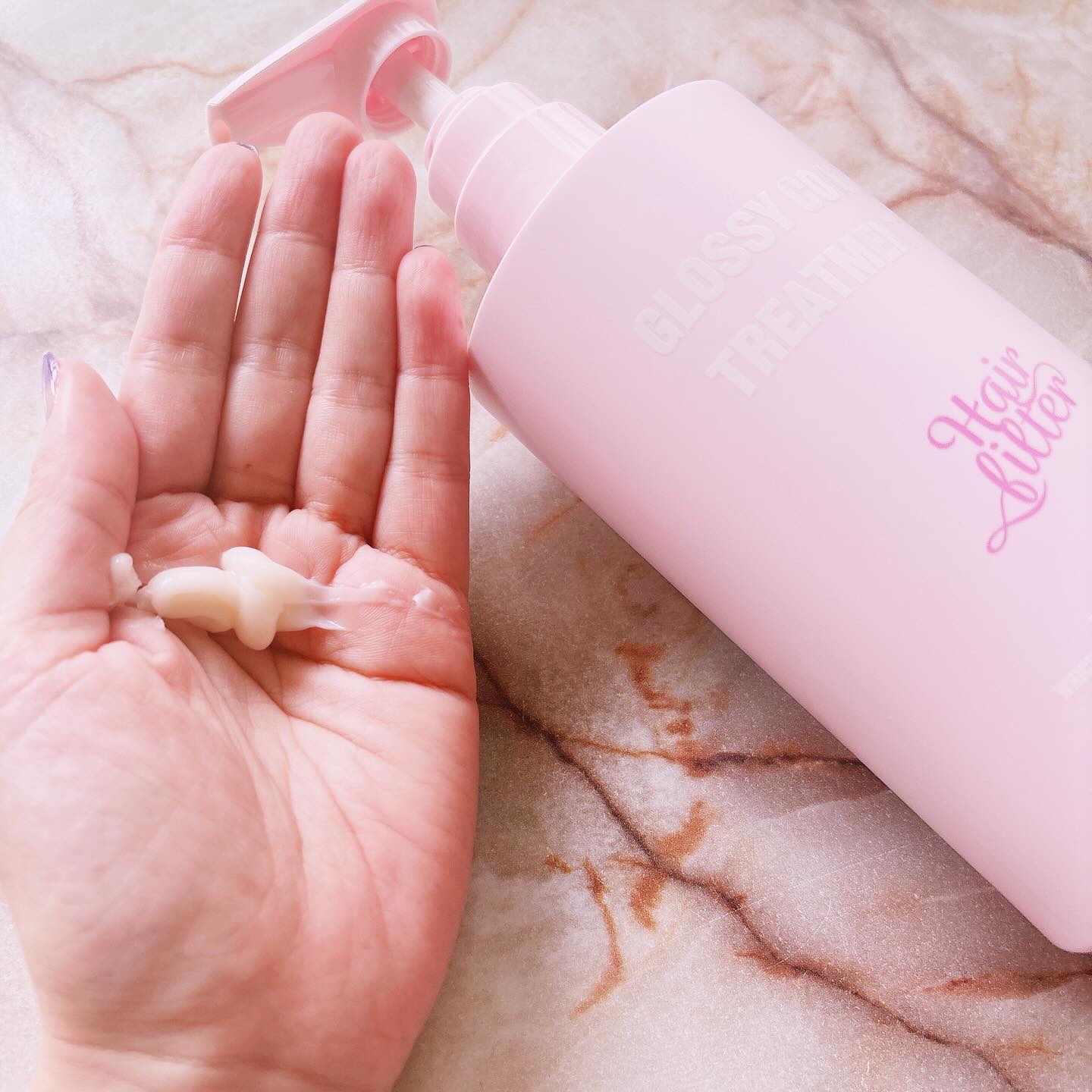 GLOSSY COAT SHAMPOO / TREATMENT/SANUS HAIR FILTER/市販シャンプーを使ったクチコミ（3枚目）