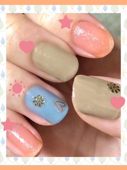 カラフルネイルズ/キャンメイク/マニキュアを使ったクチコミ(2枚目)