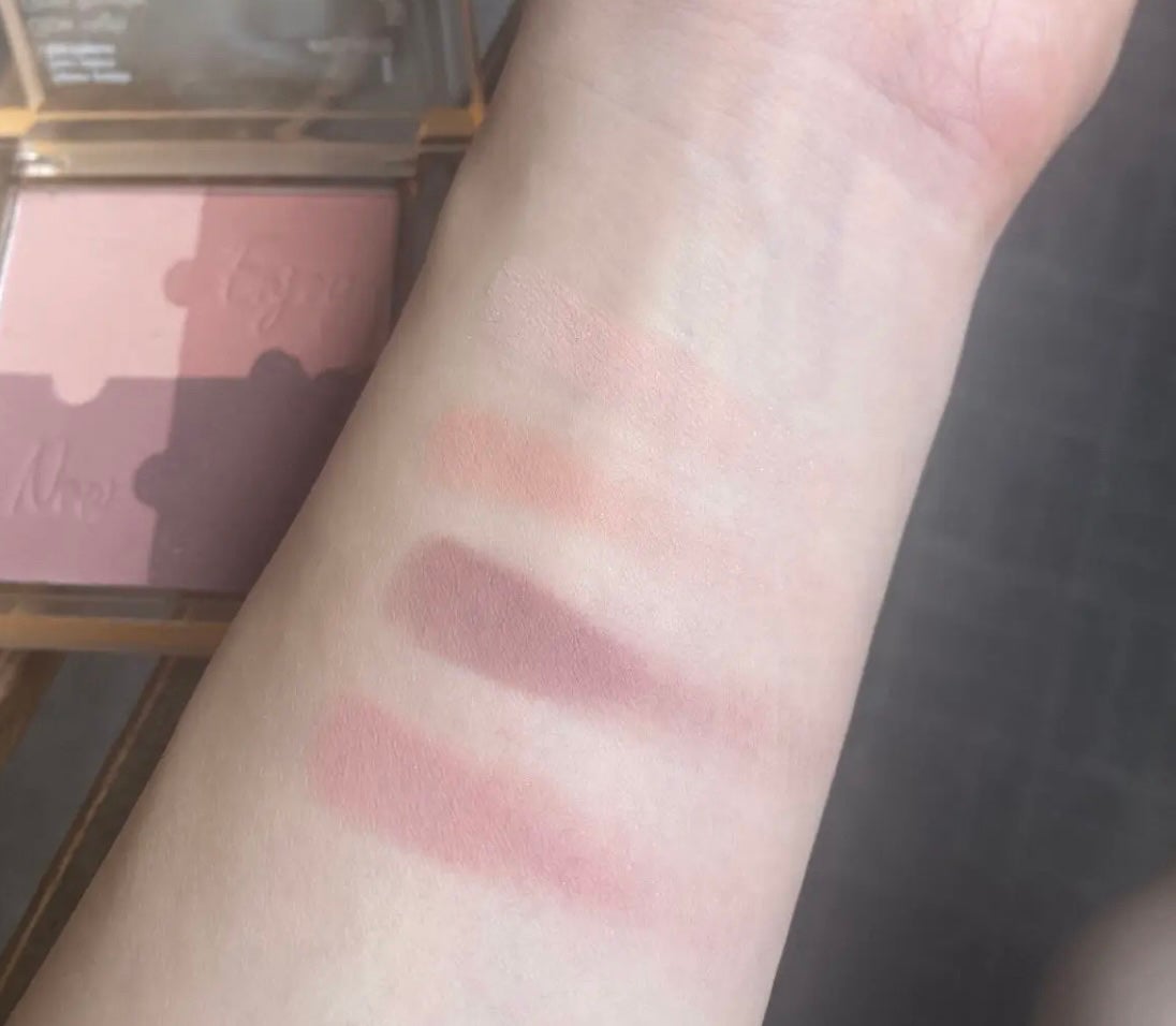 xixiJigsaw puzzle Four colors Eye shadow/xixi/アイシャドウパレットを使ったクチコミ(2枚目)