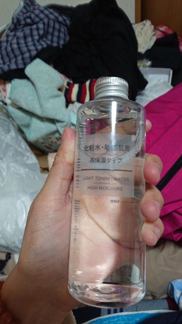 pink_perfume_vzt8 on LIPS 「久し振りに無印良品の敏感肌用の化粧水と乳液を買いました、今の肌..」（1枚目）