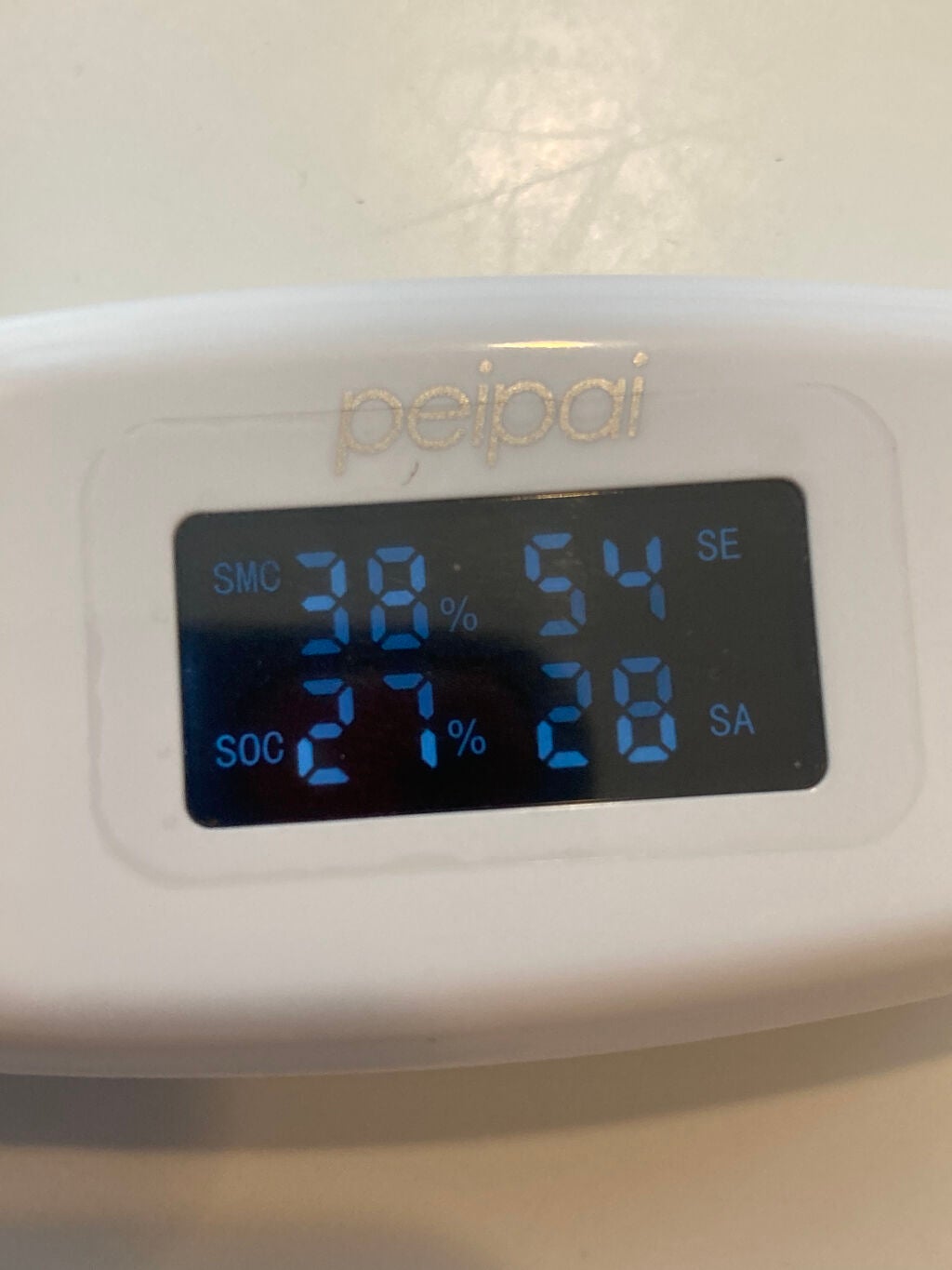 あい子 on LIPS 「【記録用】1枚目 右頬2枚目 左頬3左頬した4右頬下5額中央6..」(6枚目)