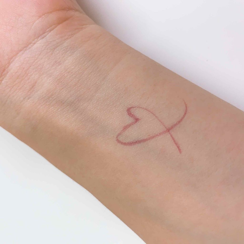 ハイパーシャープ ライナー R/MAYBELLINE NEW YORK/リキッドアイライナーを使ったクチコミ(2枚目)