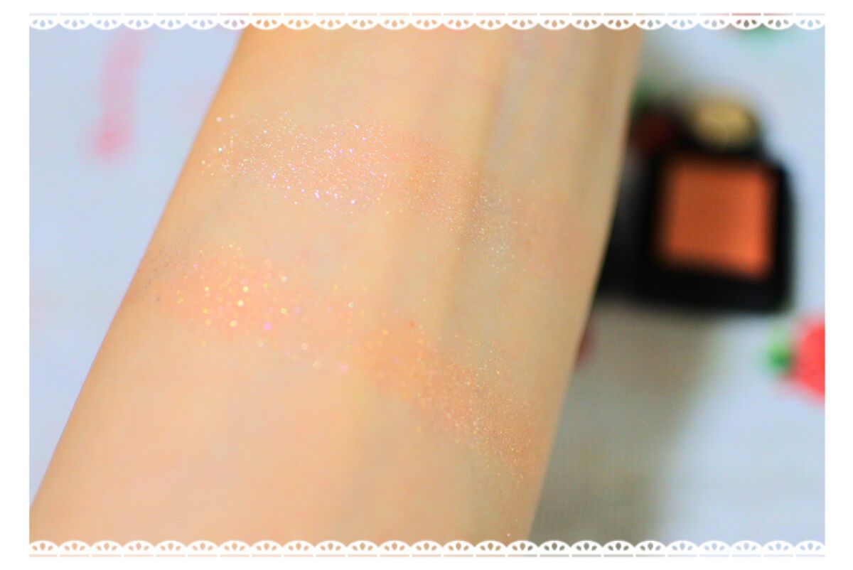 ダズルシャドウ/M・A・C/単色アイシャドウを使ったクチコミ(5枚目)