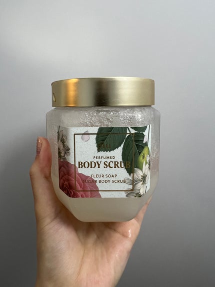 パヒュームドボディスクラブ フレールソープ/plu/ボディスクラブを使ったクチコミ(1枚目)