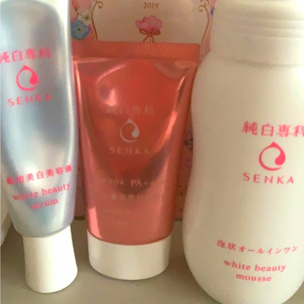 純白専科　すっぴん色づく美容液フォンデュ/SENKA（専科）/リキッドファンデーションを使ったクチコミ（2枚目）